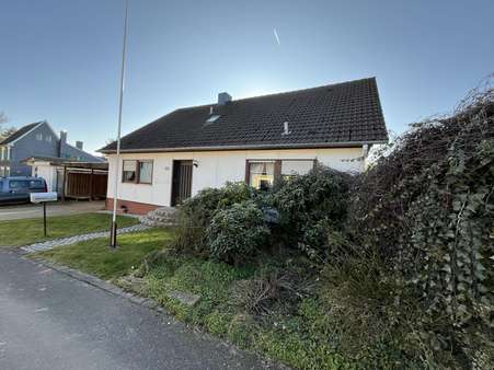 Außenansicht - Fertighaus in 51381 Leverkusen mit 162m² kaufen