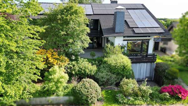 Außenansicht - Einfamilienhaus in 51519 Odenthal mit 180m² kaufen