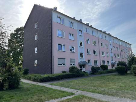 Außenansicht - Etagenwohnung in 51371 Leverkusen mit 78m² kaufen