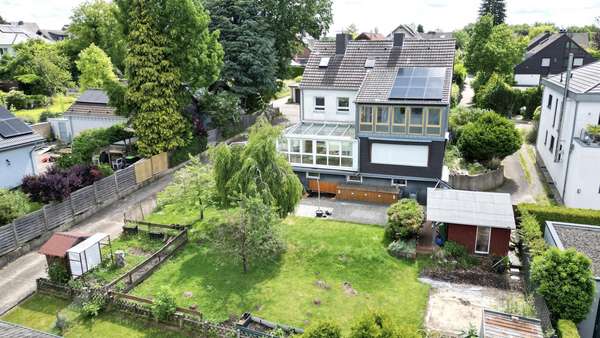 Außenansicht - Einfamilienhaus in 51519 Odenthal mit 248m² kaufen