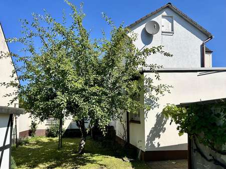 Garten - Zweifamilienhaus in 40764 Langenfeld mit 210m² kaufen