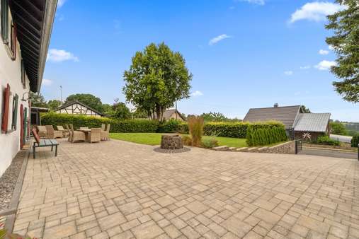 Einfamilienhaus in 53940 Hellenthal mit 175m² kaufen
