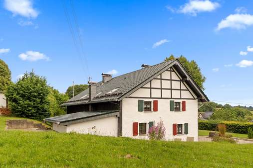 Einfamilienhaus in 53940 Hellenthal mit 175m² kaufen