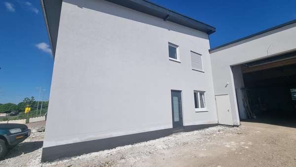 Eingangsbereich - Büro in 53945 Blankenheim mit 70m² mieten