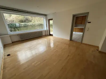 Bad Münstereifel: Großzügiges Einfamilienhaus mit viel Platz, Garten und Garage! 360° Begehung