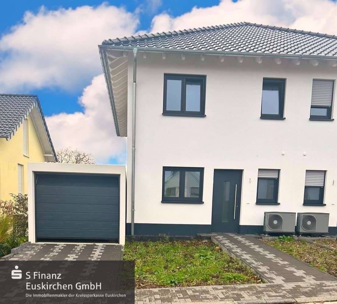Doppelhaushälfte in 53881 Euskirchen mit 117m² kaufen
