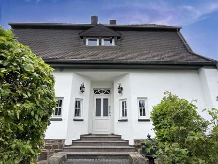 Einfamilienhaus in 53937 Schleiden mit 176m² kaufen