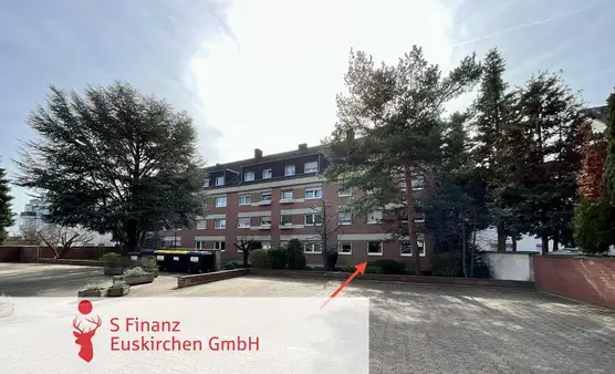 Euskirchen - 
Bezugsfreie 4-Zimmer-Stadtwohnung mit PKW-Stellplatz 