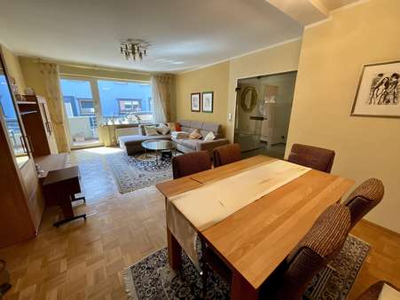 null - Erdgeschosswohnung in 53879 Euskirchen mit 98m² kaufen
