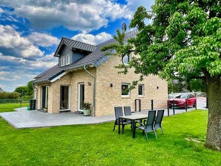 Gartenansicht - Einfamilienhaus in 53881 Euskirchen mit 162m² kaufen