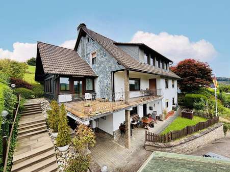 Zweifamilienhaus in 51647 Gummersbach mit 227m² kaufen