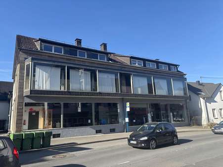 Straßenansicht - Wohn- / Geschäftshaus in 51643 Gummersbach mit 615m² als Kapitalanlage kaufen