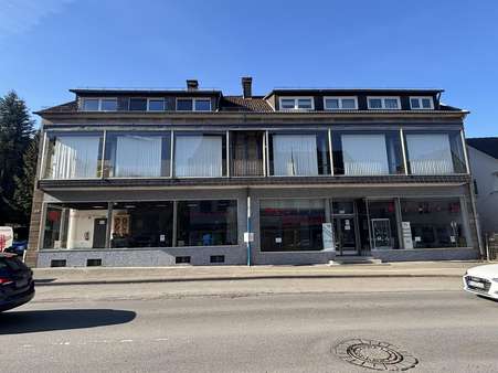 Straßenansicht - Wohn- / Geschäftshaus in 51643 Gummersbach mit 615m² als Kapitalanlage kaufen