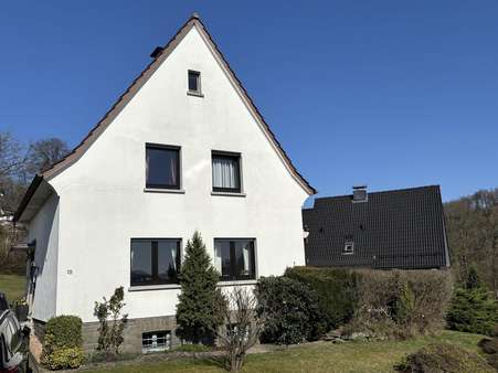 Straßenansicht Straßenansicht - Einfamilienhaus in 51643 Gummersbach mit 100m² kaufen
