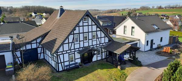 null - Einfamilienhaus in 51580 Reichshof mit 162m² kaufen