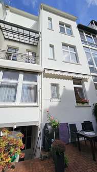 Gartenansicht / Rückansicht Gartenansicht / Rückansicht - Mehrfamilienhaus in 53115 Bonn mit 280m² kaufen