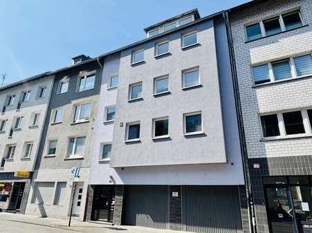 Dachgeschosswohnung in 50676 Köln mit 61m² kaufen