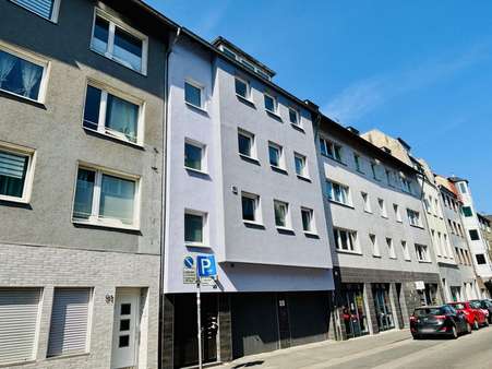 Dachgeschosswohnung in 50676 Köln mit 61m² kaufen