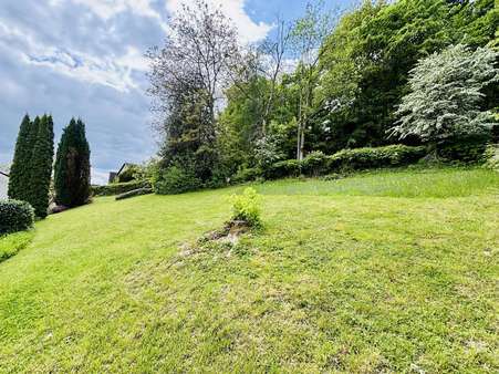null - Grundstück in 51643 Gummersbach mit 524m² kaufen