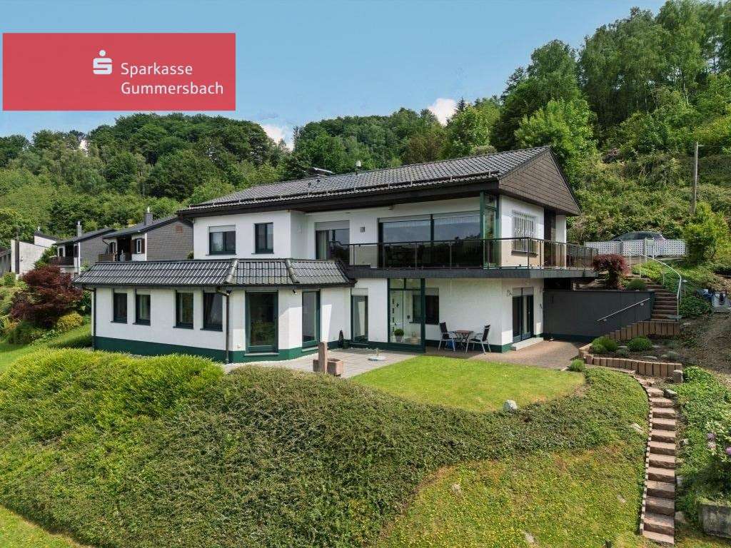 Außenansicht - Zweifamilienhaus in 51647 Gummersbach mit 248m² kaufen