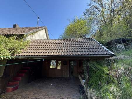 Überdachte Terrasse Überdachte Terrasse - Einfamilienhaus in 51643 Gummersbach mit 140m² kaufen