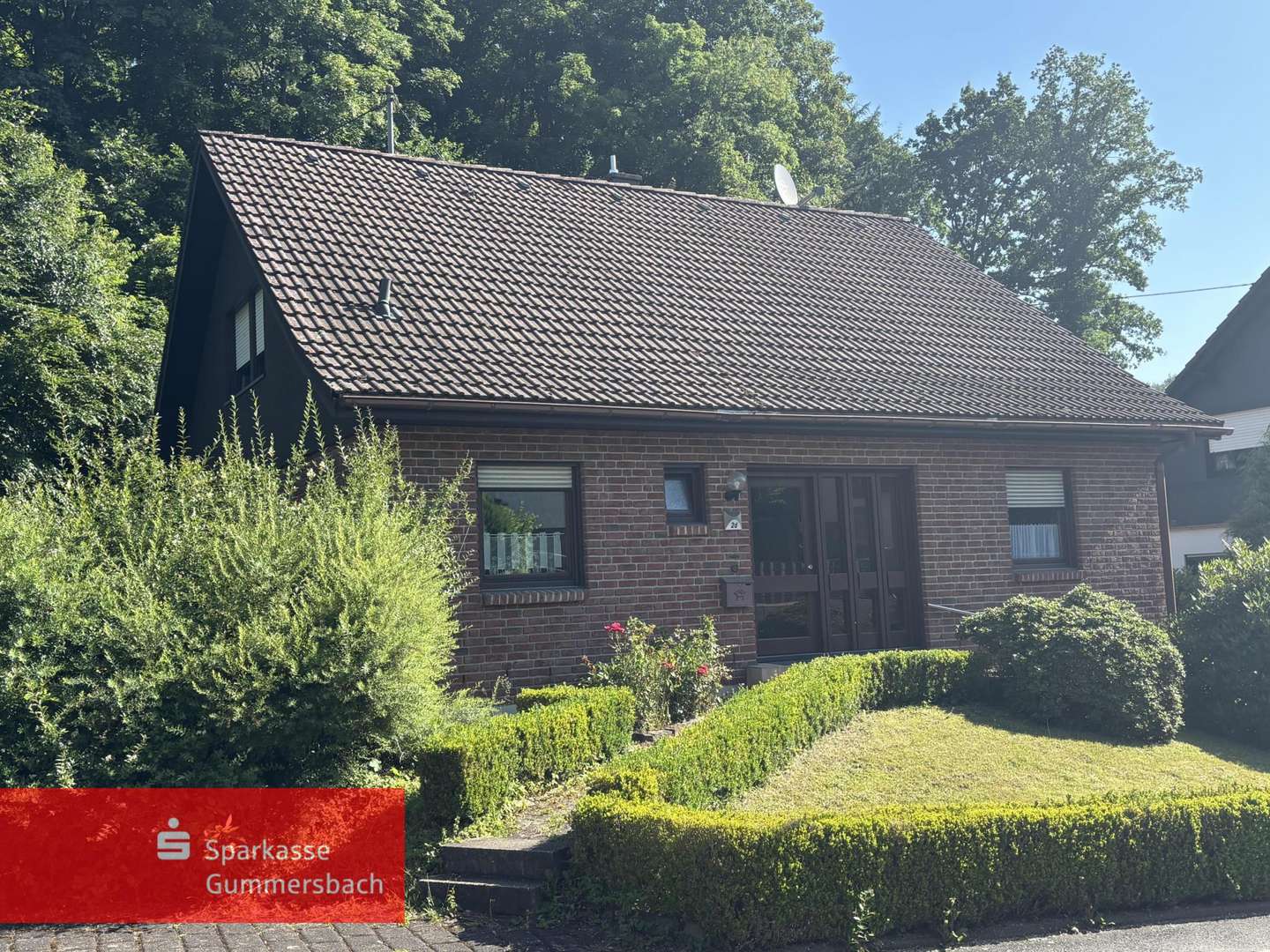 Straßenansicht Straßenansicht - Einfamilienhaus in 51645 Gummersbach mit 146m² kaufen