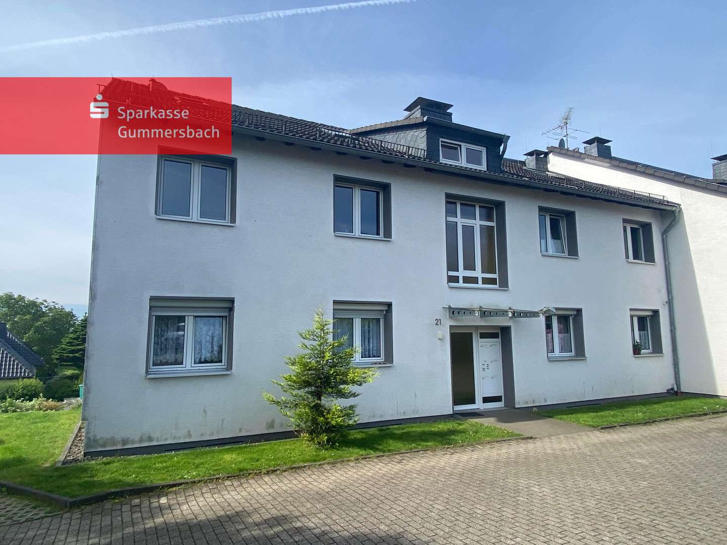 Ansicht Eingangsbereich - Dachgeschosswohnung in 51647 Gummersbach mit 84m² kaufen