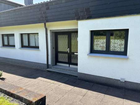 Eingangsbereich Eingangsbereich - Erdgeschosswohnung in 51674 Wiehl mit 115m² mieten