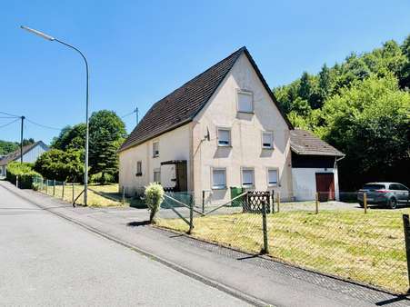 Einfamilienhaus in 51702 Bergneustadt mit 100m² kaufen
