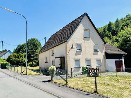 Einfamilienhaus in 51702 Bergneustadt mit 100m² kaufen