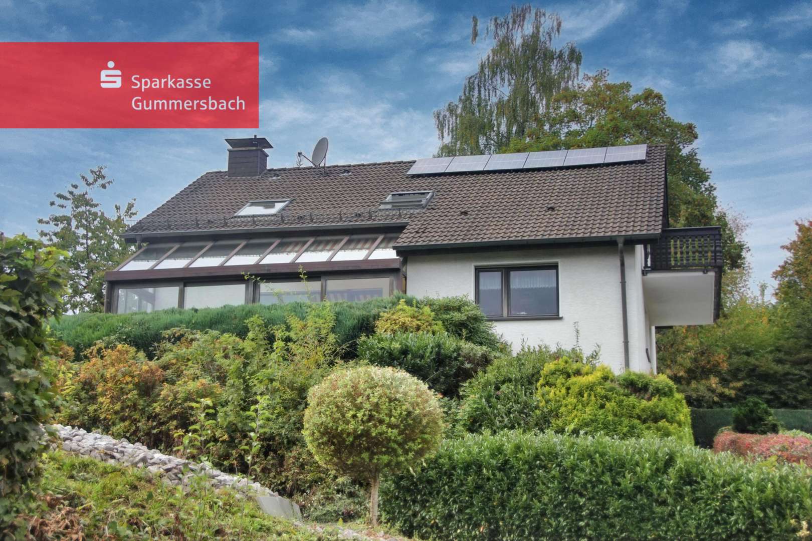 Straßenansicht Straßenansicht - Zweifamilienhaus in 51647 Gummersbach mit 177m² kaufen