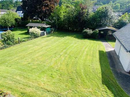 Grundstück / Wiesenfläche - Einfamilienhaus in 51766 Engelskirchen mit 209m² kaufen