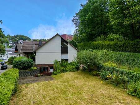 Außenansicht Außenansicht - Einfamilienhaus in 51643 Gummersbach mit 126m² kaufen
