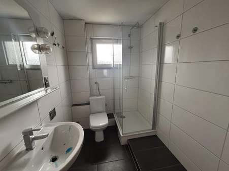 Tageslichtbadezimmer Tageslichtbadezimmer - Einfamilienhaus in 58566 Kierspe mit 245m² kaufen