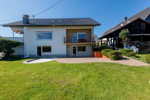Ostansicht - Einfamilienhaus in 51588 Nümbrecht mit 290m² günstig kaufen