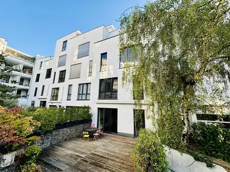 Exklusives Stadthaus-Ambiente im Herzen Kölns - Moderne Eleganz im historischen Gereonsviertel