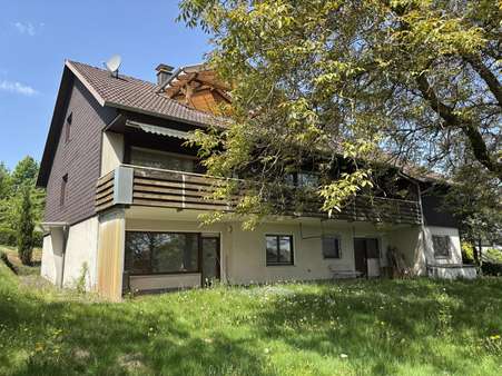 Gartenansicht - Zweifamilienhaus in 51597 Morsbach mit 288m² kaufen