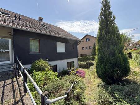 Straßenansicht - Zweifamilienhaus in 51597 Morsbach mit 288m² kaufen