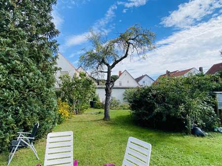 Garten, bebaubare Fläche - Mehrfamilienhaus in 64347 Griesheim mit 323m² kaufen
