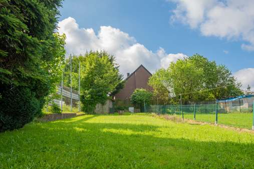 Garten - Zweifamilienhaus in 52134 Herzogenrath mit 140m² kaufen