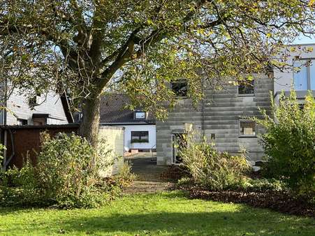 Rückansicht - Einfamilienhaus in 52074 Aachen mit 100m² kaufen