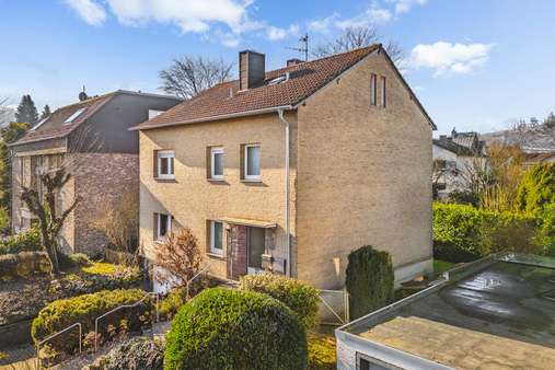 Frontansicht - Einfamilienhaus in 52072 Aachen mit 126m² kaufen