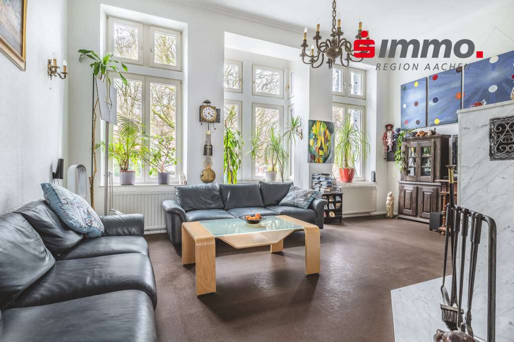 Wohnzimmer Ansicht 1 - Etagenwohnung in 52064 Aachen mit 182m² kaufen