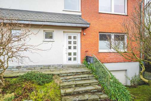 Hauseingang - Mehrfamilienhaus in 52076 Aachen mit 216m² als Kapitalanlage kaufen