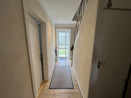 Flur EG  - Einfamilienhaus in 52152 Simmerath mit 156m² kaufen