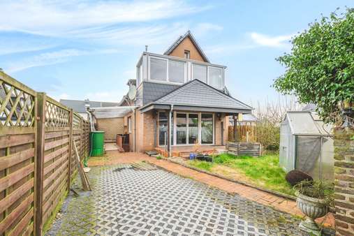 hinterer Stellplatz - Einfamilienhaus in 52146 Würselen mit 130m² kaufen
