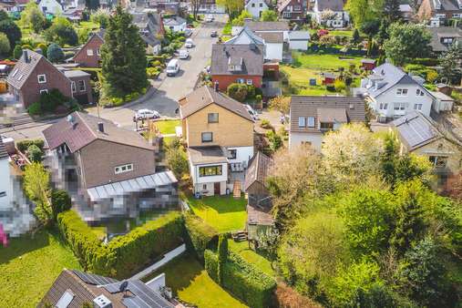 Drohne  - Mehrfamilienhaus in 52134 Herzogenrath / Kohlscheid mit 182m² als Kapitalanlage kaufen