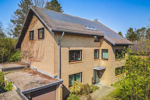 Ansicht 1 - Einfamilienhaus in 52072 Aachen mit 300m² kaufen