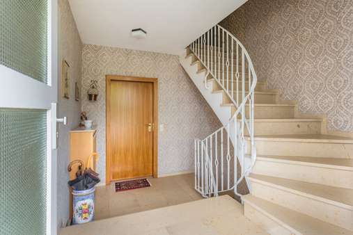 Treppenhaus - Einfamilienhaus in 52072 Aachen mit 185m² kaufen