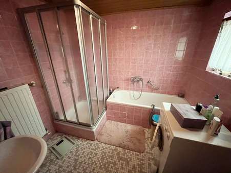 Badezimmer - Einfamilienhaus in 52134 Herzogenrath mit 93m² kaufen
